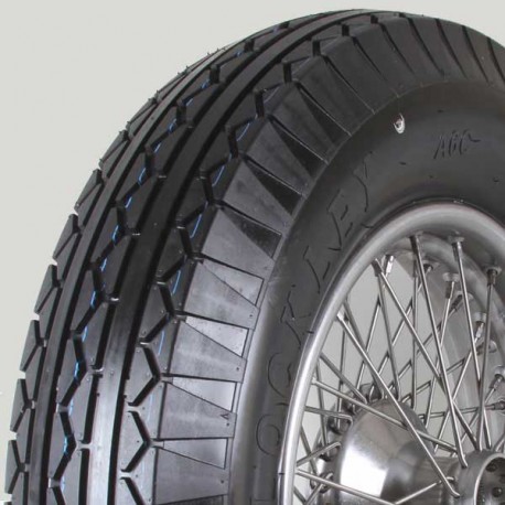 600/650x17 (6.00/6.50-17) Blockley Flat Profile 5 Stud: Pneu Auto 600/650x17 (6.00/6.50-17) Blockley Flat Profile 5 Stud: Pneu Auto